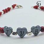 Dettaglio bracciale TVB con howlite rossa ed ematite in argento 925 Galvani