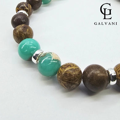 Focus su bracciale Safari con pietre agalmatolite ed elephant skin Galvani