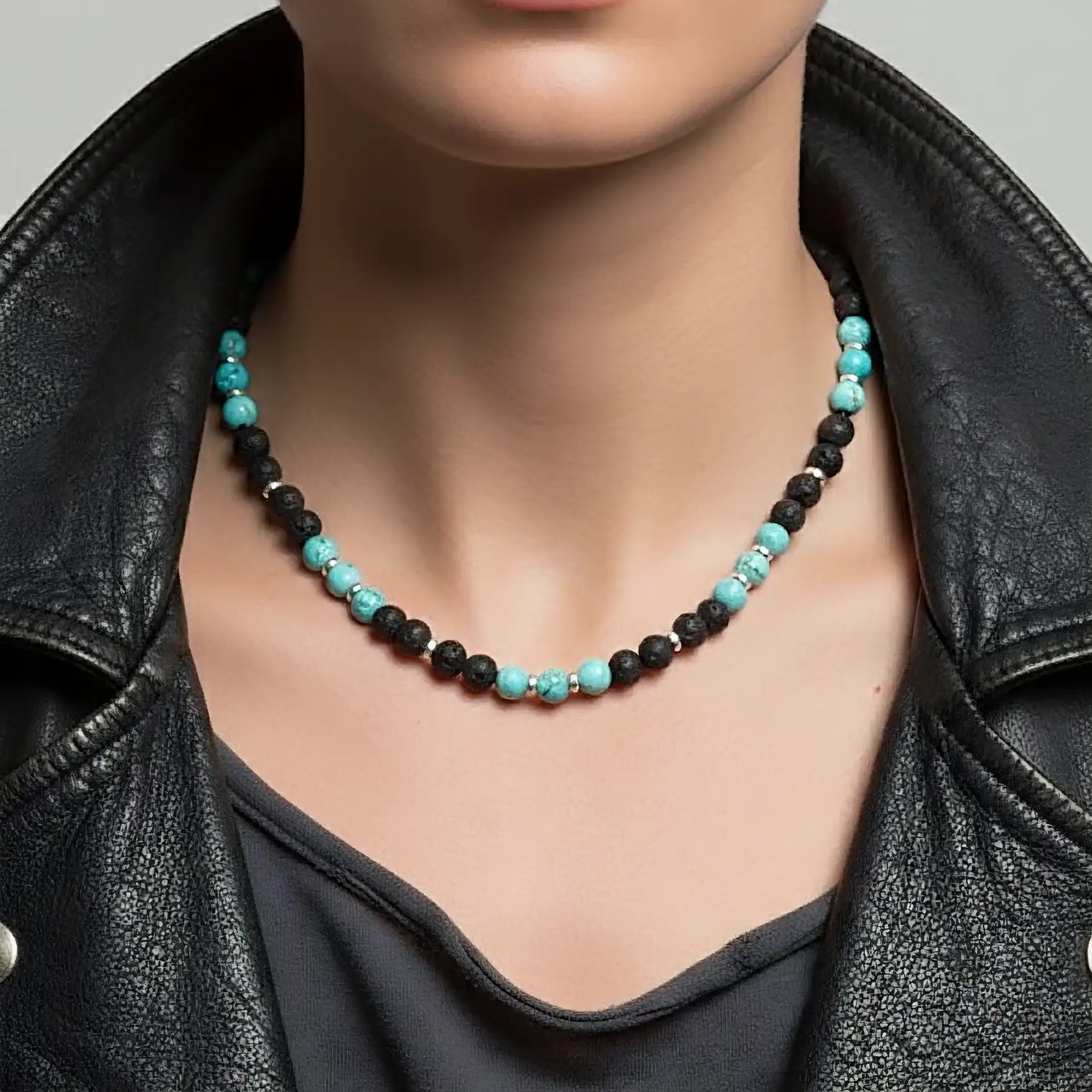 Collana Etna donna con turchese pietra lavica e howlite bianca in argento 925 Galvani Gioielli